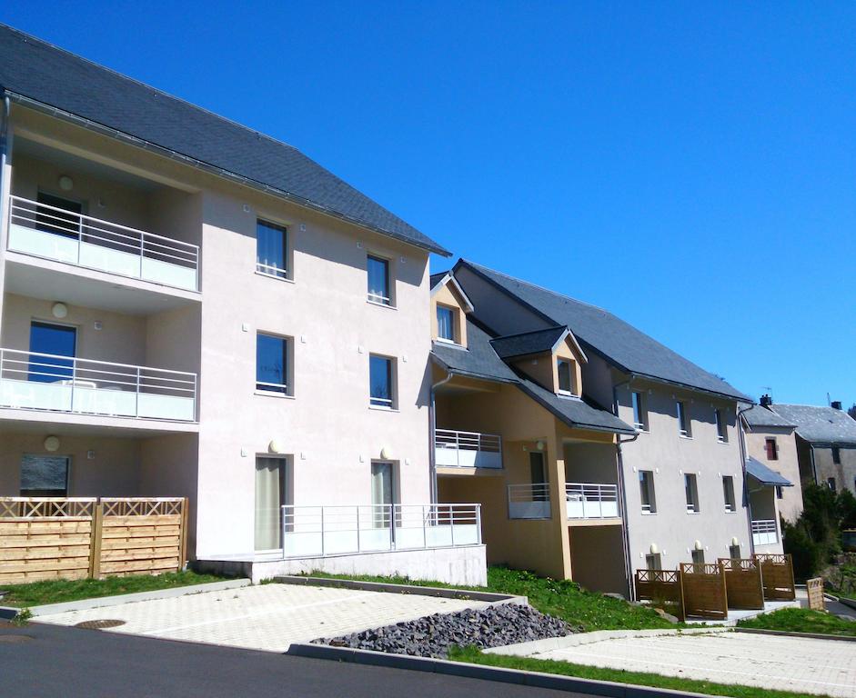 Aux Balcons Du Sancy Aparthotel Picherande Exterior foto