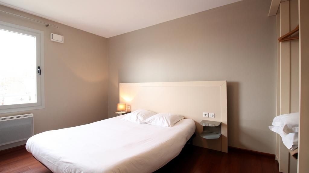 Aux Balcons Du Sancy Aparthotel Picherande Exterior foto